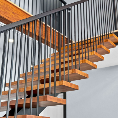 Limon-main-courante-merisier_6